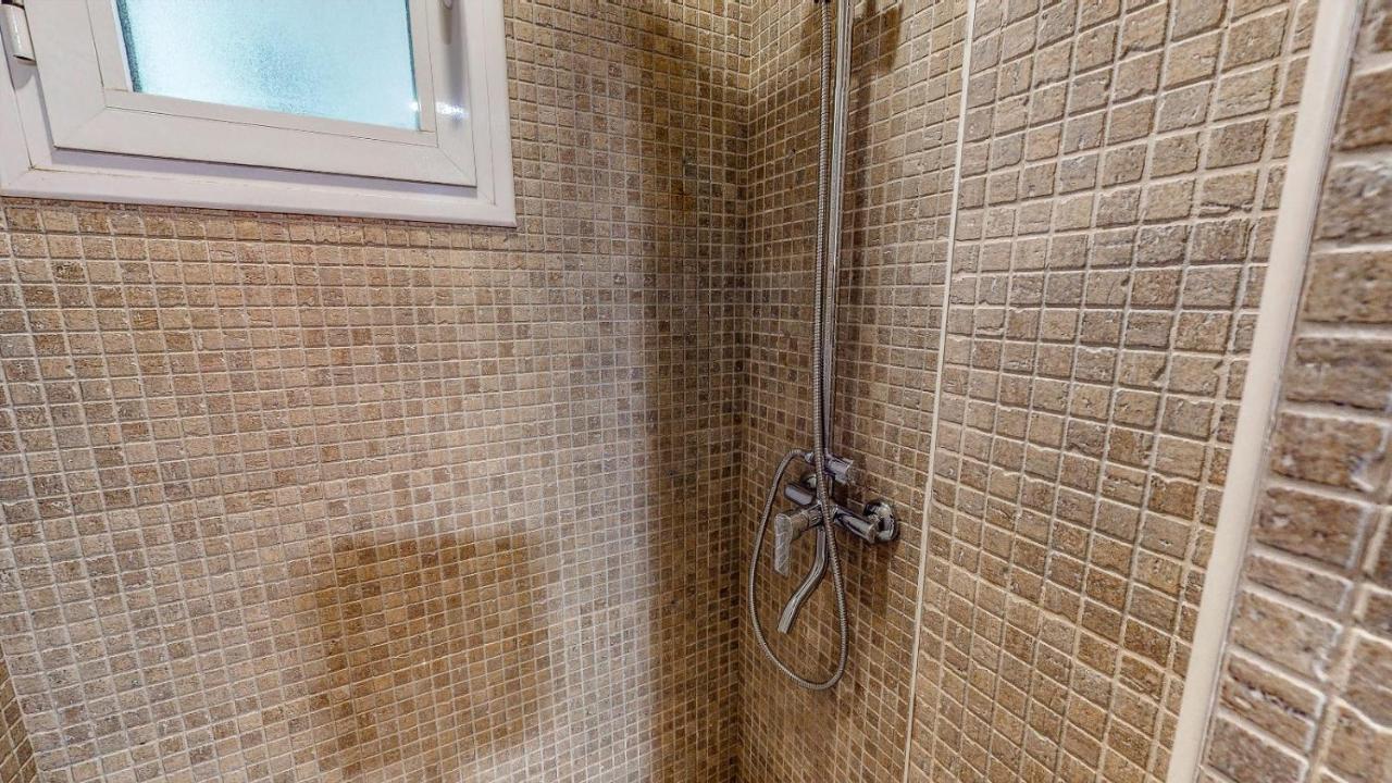 Holisplace- Lovely Apartment In Downtown Alicante Bagian luar foto